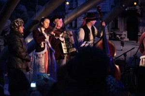 KOLĘDOWANIE USTROŃSKI RYNEK 2011 2