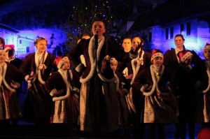 KOLĘDOWANIE USTROŃSKI RYNEK 2011 4